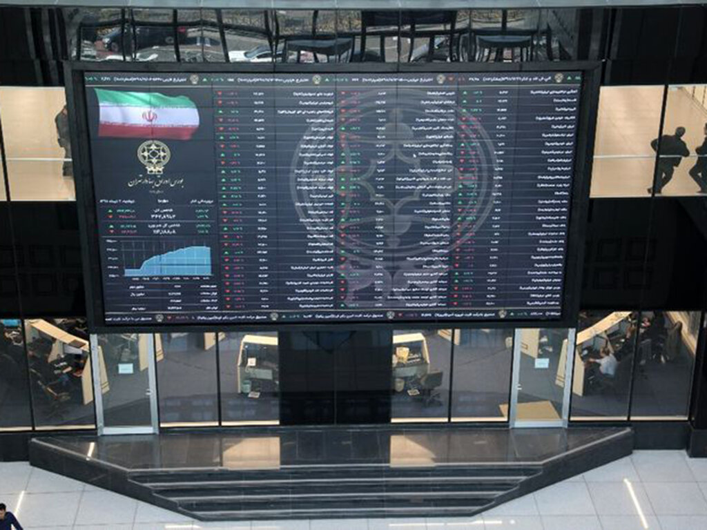بورس در دوگانه خبر و هیجان/ آرامش نسبی در دل ریسک‌های سیاسی
